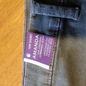 Gloria Vanderbilt jeans, size 16W SHORT